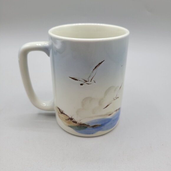 Vintage Otagiri Ceramic Coffee Mug Seagulls Coastal Scene in Handpainted Relief - Picture 4 of 8